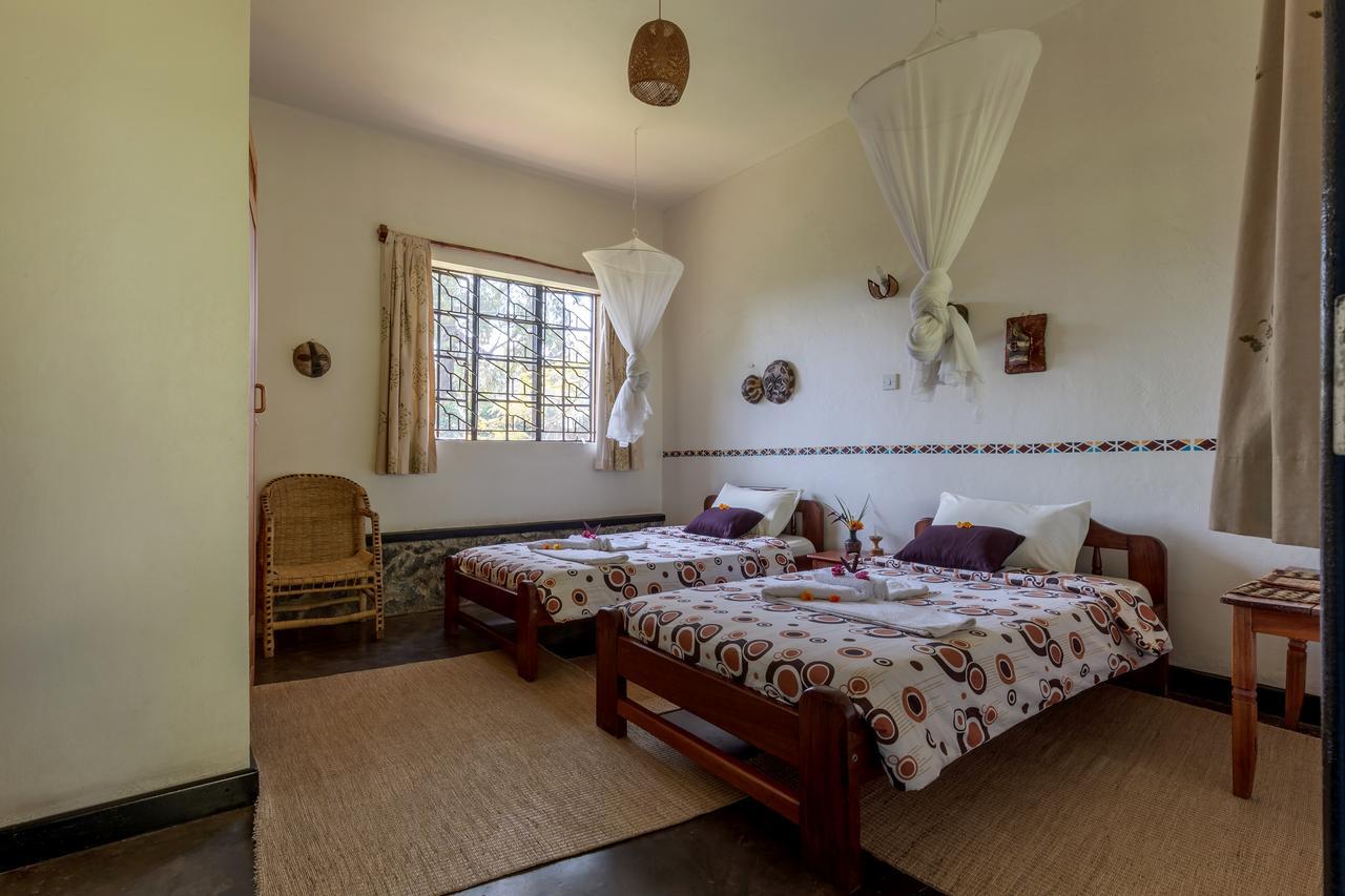 Travellers Rest Hotel Kisoro 外观 照片