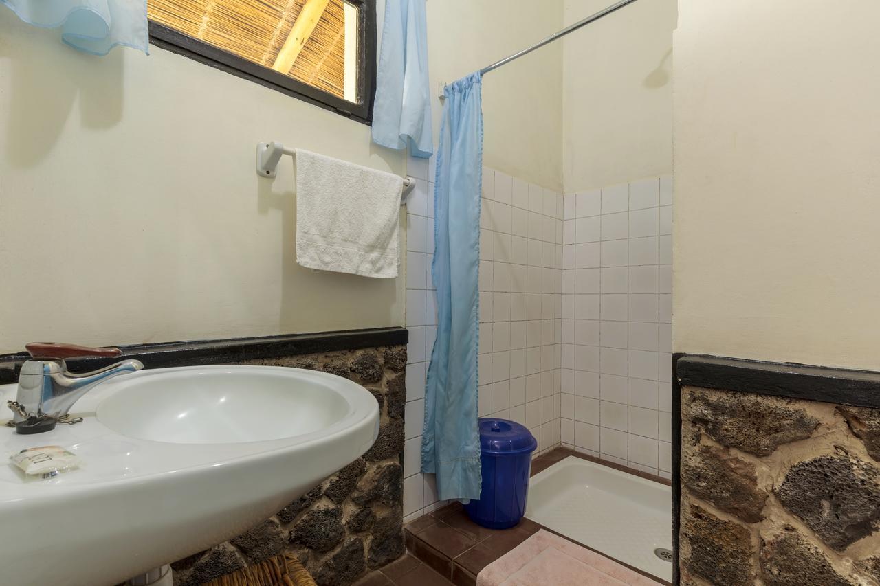 Travellers Rest Hotel Kisoro 外观 照片